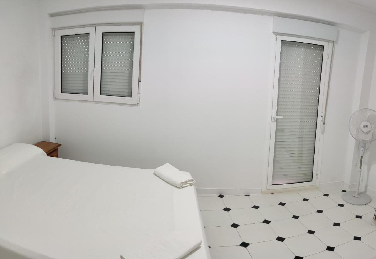 El Rinconcito Cubano En El Centro Apartman Almería Kültér fotó
